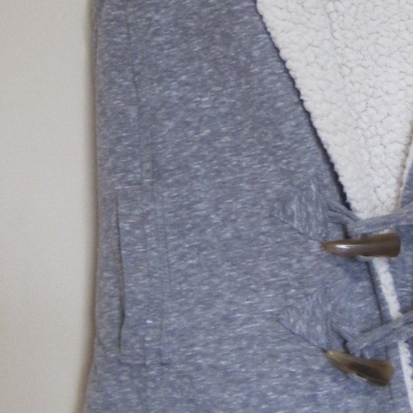 Mudd sherpa and sweatshirt vest sz XL - Picture 6 of 6